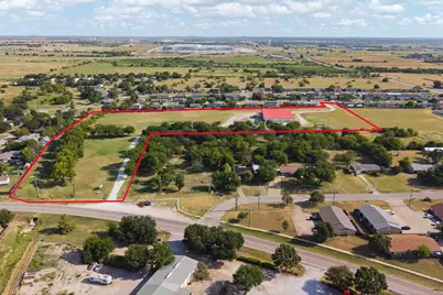 1440 Kilpatrick Court, Cleburne, TX 76033 - Photo 2