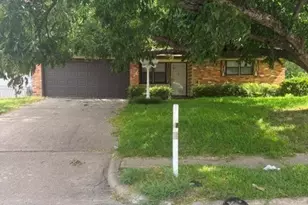 1305 W Bruton Rd, Mesquite, TX 75149 - Photo 1
