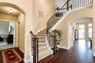 1019 Hot Springs Dr, Allen, TX 75013 - Photo 4