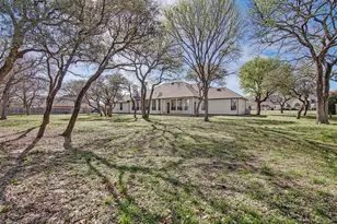 125 Devon Ct, Weatherford, TX 76087 - Photo 26