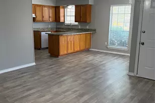 1225 Fairhaven Dr, Mansfield, TX 76063 - Photo 6