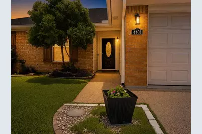 4401 Lacey Circle, Waco, TX 76708 - Photo 2
