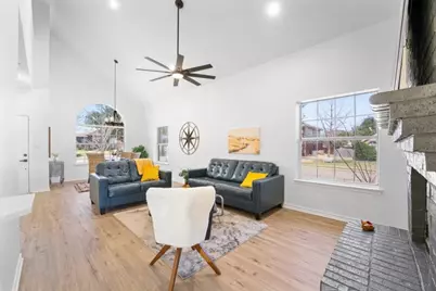 7022 Cottonwood Circle, Sachse, TX 75048 - Photo 4