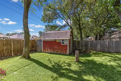 664 Parkridge Boulevard, Burleson, TX 76028 - Photo 28