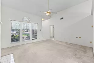 664 Parkridge Blvd, Burleson, TX 76028 - Photo 8
