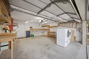 664 Parkridge Blvd, Burleson, TX 76028 - Photo 24