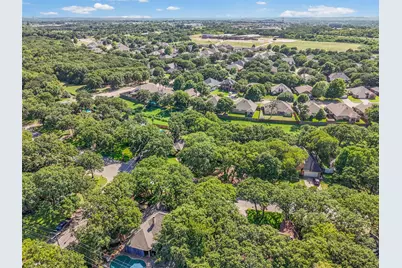 664 Parkridge Boulevard, Burleson, TX 76028 - Photo 34