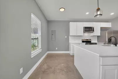 2817 Clinton Avenue, Fort Worth, TX 76106 - Photo 10