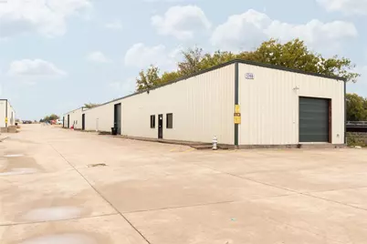 1812 N Main #B, Cleburne, TX 76033 - Photo 10
