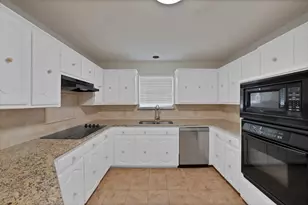 4316 Hartford Dr, Plano, TX 75093 - Photo 6