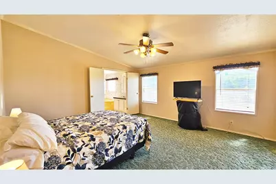 2247 County Road 2130, Greenville, TX 75402 - Photo 16