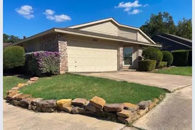2910 Galemeadow Drive, Fort Worth, TX 76123 - Photo 2