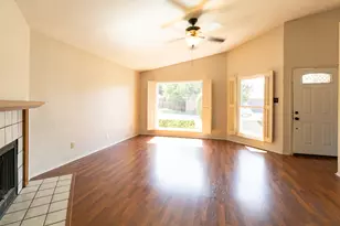 2910 Galemeadow Dr, Fort Worth, TX 76123 - Photo 4