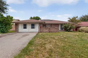 3612 Holly Spgs Dr, Fort Worth, TX 76133 - Photo 1