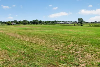 11546 Foutch Road, Pilot Point, TX 76258 - Photo 8