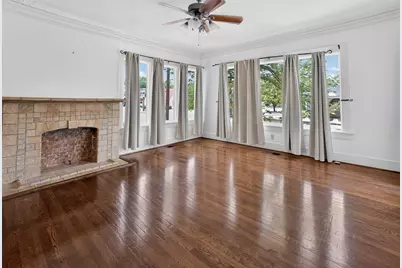 2601 S University Drive, Fort Worth, TX 76109 - Photo 4