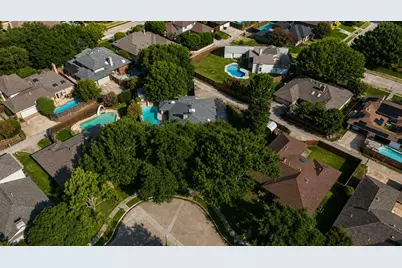 3233 Chimneyrock Drive, Plano, TX 75023 - Photo 36