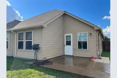 1429 Freesia Drive, Little Elm, TX 75068 - Photo 16