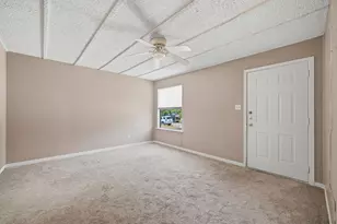 1434 Kirkwood St, Abilene, TX 79603 - Photo 4