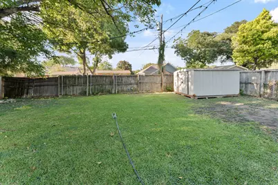 2439 Inadale Avenue, Dallas, TX 75228 - Photo 12