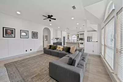 4535 Westchester Glen Drive, Grand Prairie, TX 75052 - Photo 6