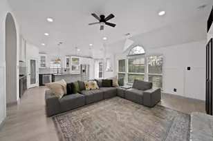 4535 Westchester Glen Dr, Grand Prairie, TX 75052 - Photo 10