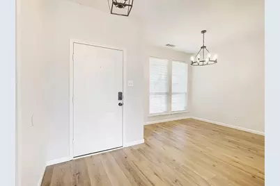 7436 Anderson Boulevard, Fort Worth, TX 76120 - Photo 4