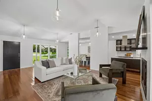13443 Purple Sage Rd, Dallas, TX 75240 - Photo 2