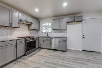 2908 Scottsbluff Drive, Dallas, TX 75228 - Photo 6