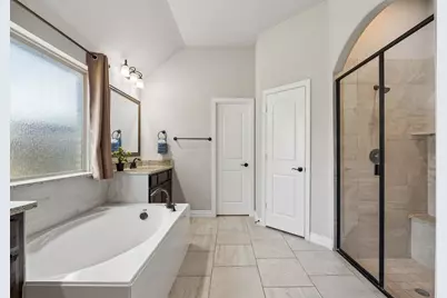 3935 Wind Cave Bend, Irving, TX 75063 - Photo 18