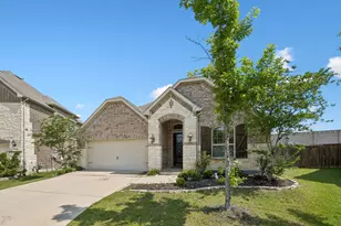 3935 Wind Cave Bend, Irving, TX 75063 - Photo 2