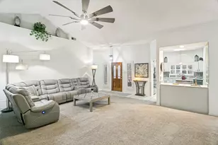 521 Millican Dr, Lewisville, TX 75057 - Photo 6