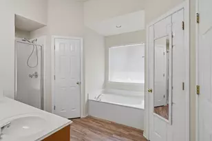 1400 Spanish Trail Dr, Granbury, TX 76048 - Photo 16
