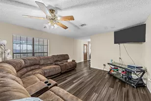 703 S Colorado St, Whitney, TX 76692 - Photo 8