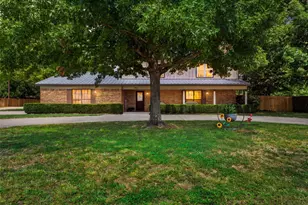 703 S Colorado St, Whitney, TX 76692 - Photo 1