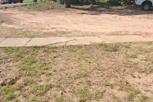 1512 Crescent Dr, Tyler, TX 75702 - Photo 2