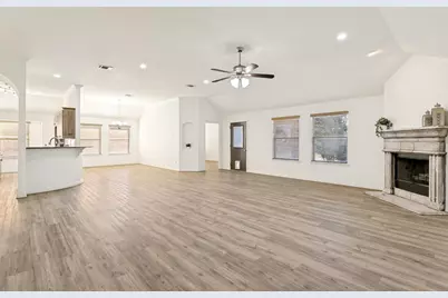 368 Lockwood Lane, Weatherford, TX 76087 - Photo 6