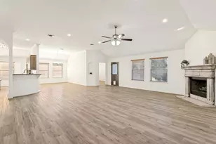 368 Lockwood Ln, Weatherford, TX 76087 - Photo 6