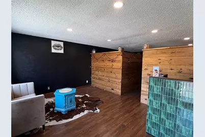 417 W Pearl Street, Granbury, TX 76048 - Photo 2