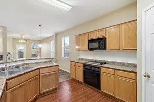 1048 Harriman Dr, Saginaw, TX 76131 - Photo 10