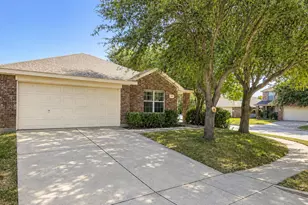 1441 Mountain Air Trail, Fort Worth, TX 76131 - Photo 4