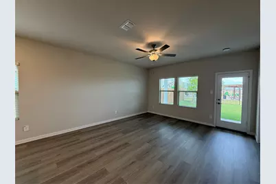 5907 Belchamp Drive, McKinney, TX 75071 - Photo 2