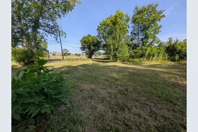 910 N Houston Avenue, Denison, TX 75020 - Photo 4