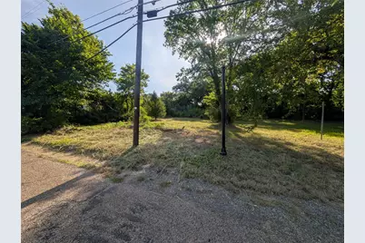 910 N Houston Avenue, Denison, TX 75020 - Photo 6