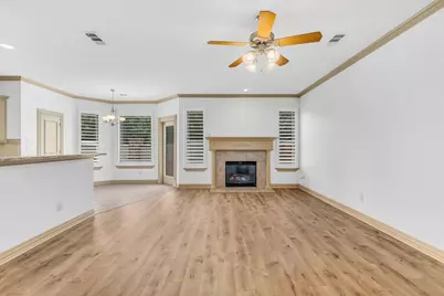2105 Norwood Lane, Arlington, TX 76013 - Photo 10