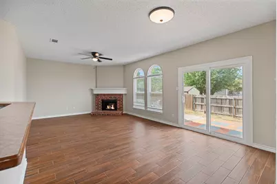 104 Bullava Court, Crowley, TX 76036 - Photo 18