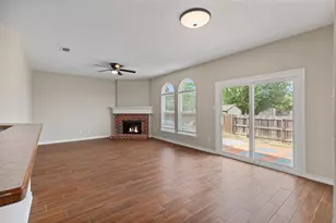 104 Bullava Ct, Crowley, TX 76036 - Photo 18