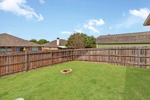 104 Bullava Ct, Crowley, TX 76036 - Photo 30