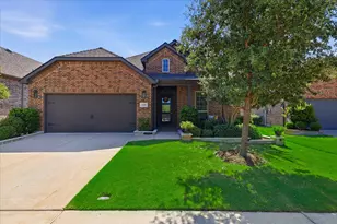 2908 Winding Ridge Ct, Oak Point, TX 75068 - Photo 1
