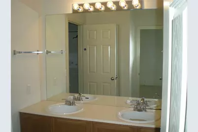2224 Stonepark Place, McKinney, TX 75071 - Photo 8